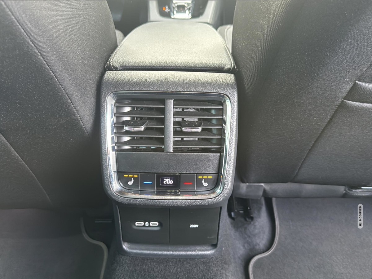 Skoda Octavia Combi 1.0 TSI *LED*AUT.*4xSHZ*Navi*LRH*HUD*