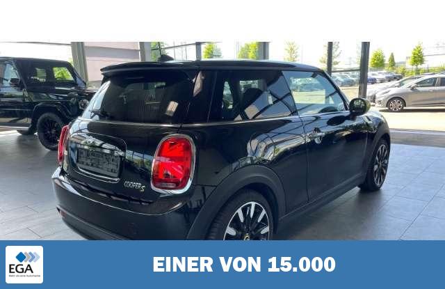 MINI Cooper SE Electric LED Navi Leder Digitales Cockpit Mehrz