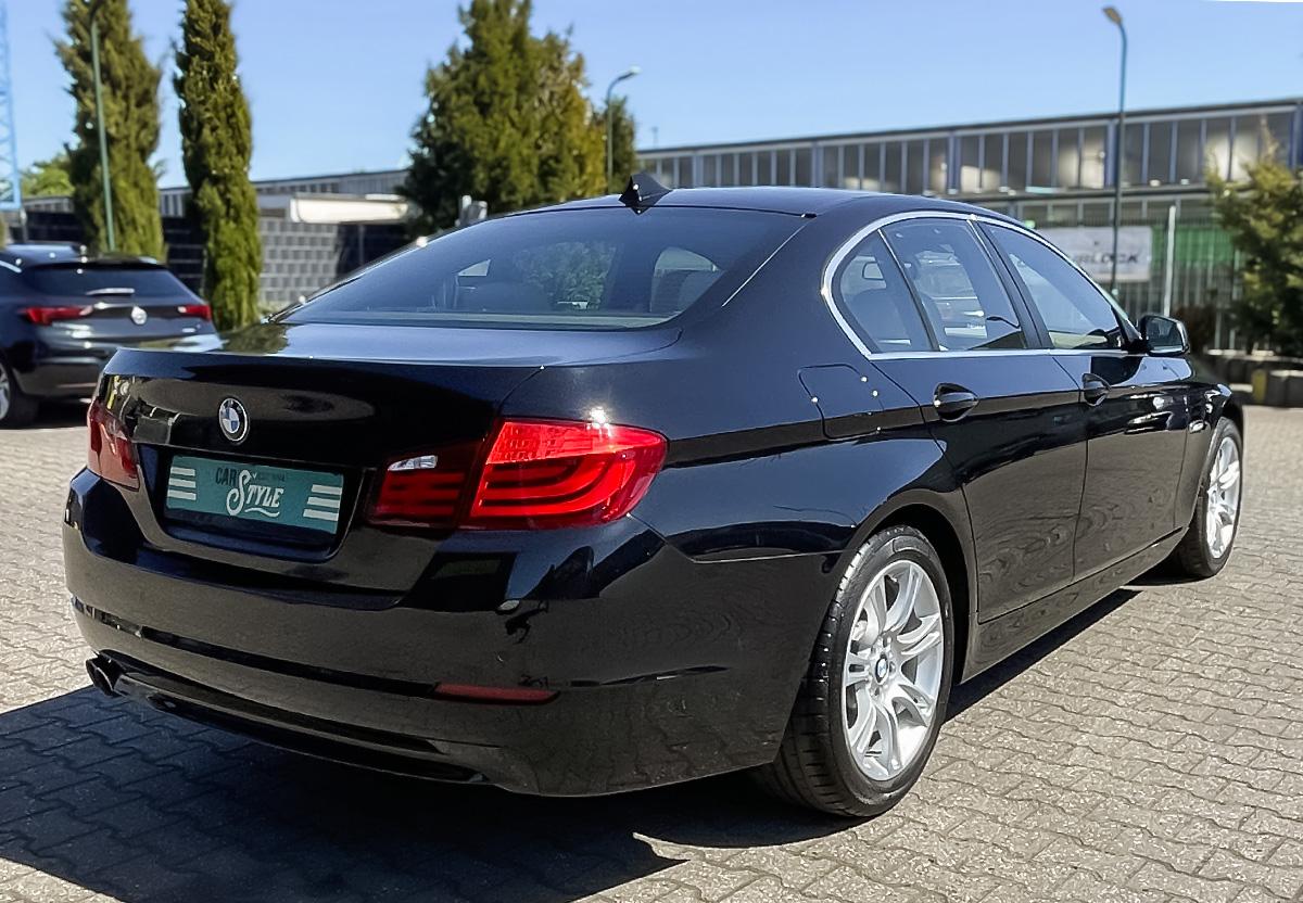 BMW 520 d NAVI SHZ PDC HEAD UP