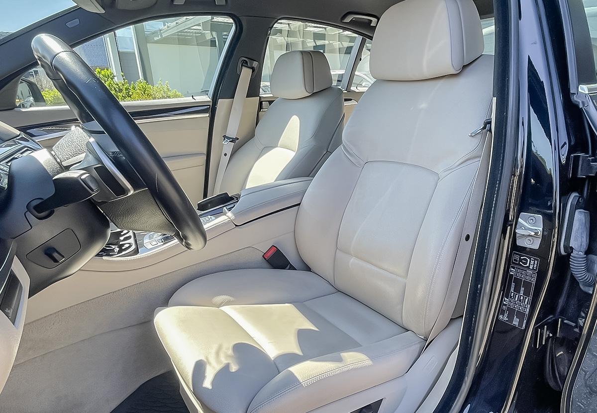 BMW 520 d NAVI SHZ PDC HEAD UP