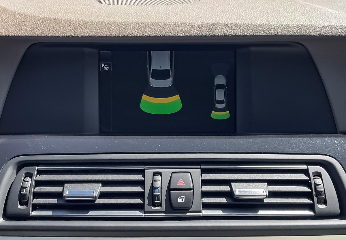 BMW 520 d NAVI SHZ PDC HEAD UP