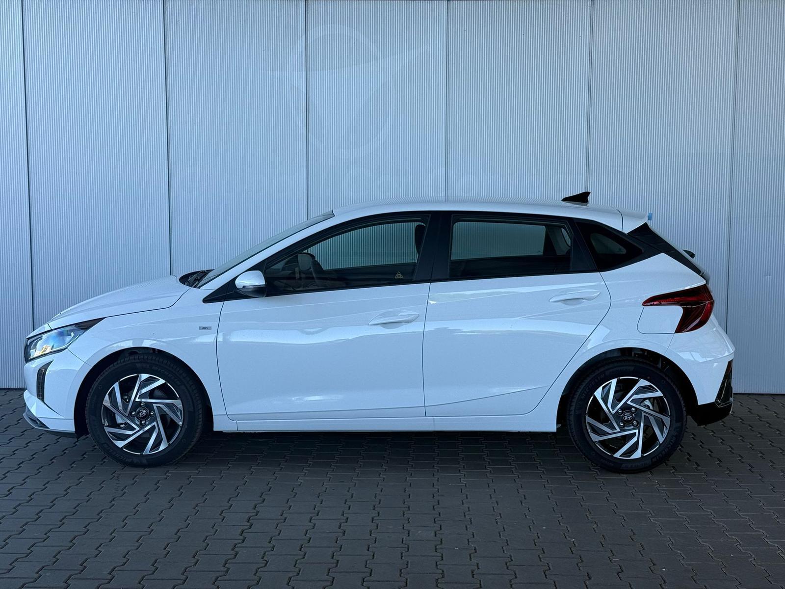 Hyundai i20 6 MT 100 PS  mHev 1.0 T-GDI Comfort / PDC m.Kamera / Tempom./ Carplay / ALU1