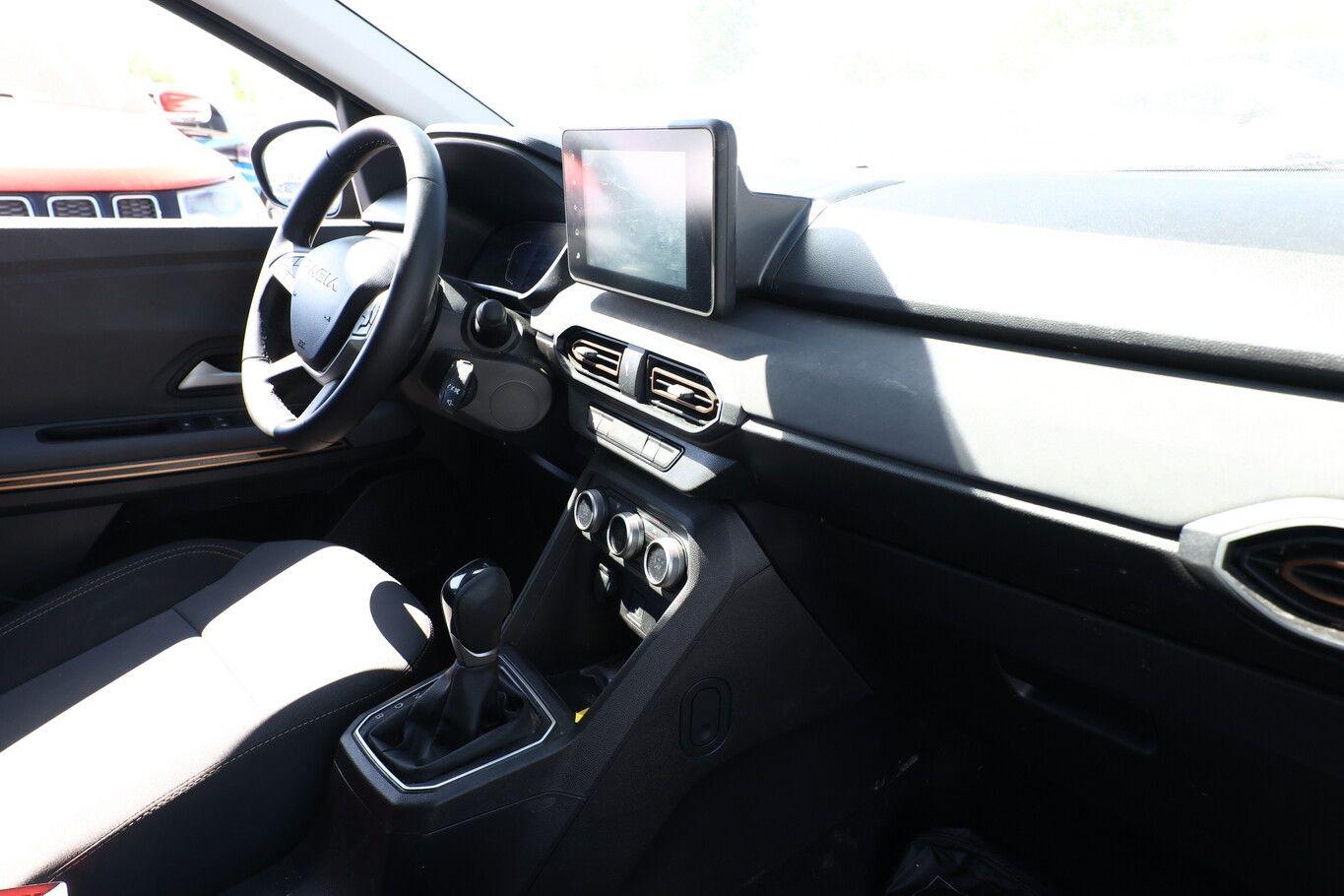 Dacia Jogger E-TECH 140 Aut. Extreme 7-S PDC Kam 16Z