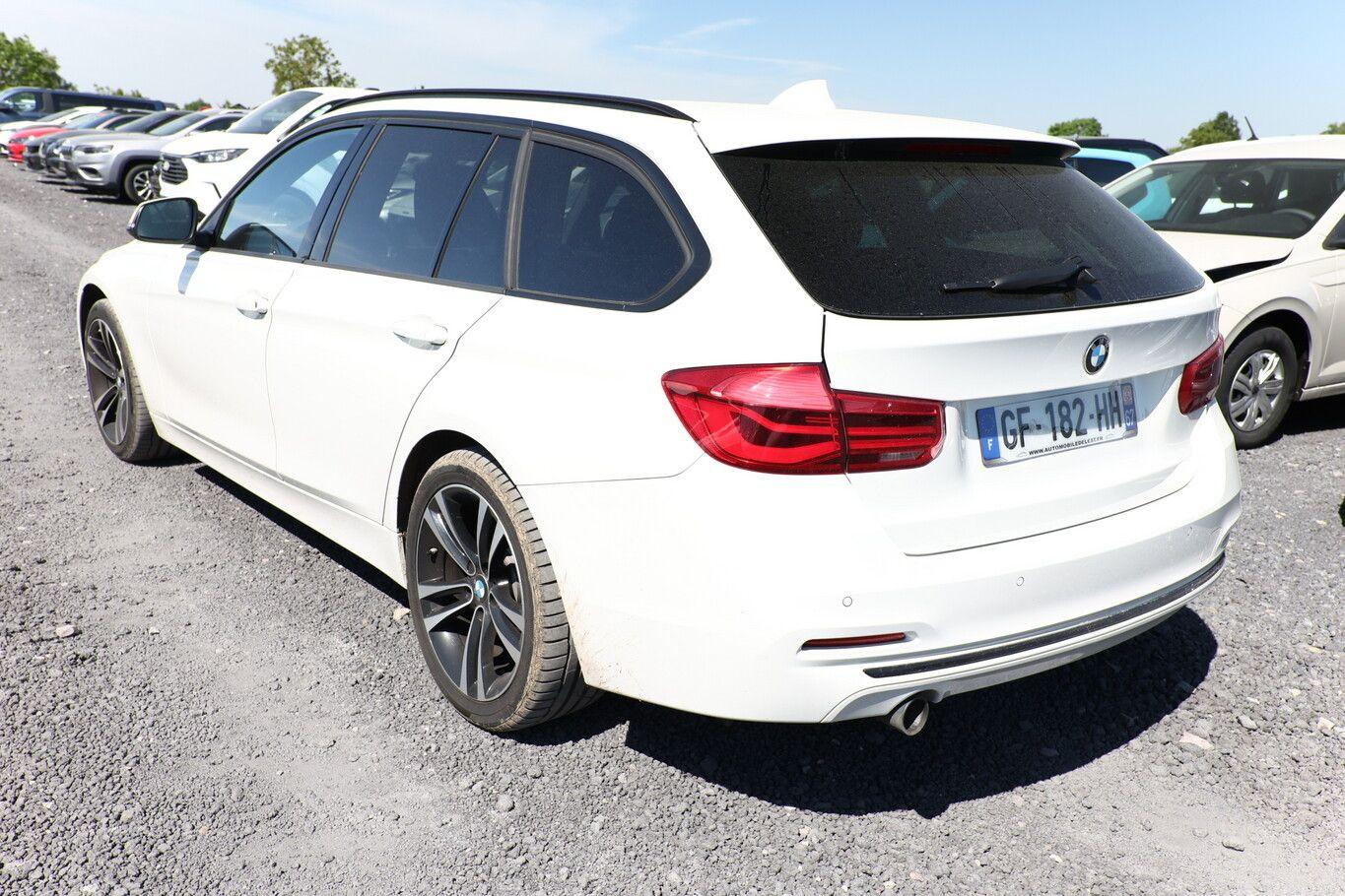 BMW 318 d Touring Sport Line LED Nav SHZ PDC KeyL