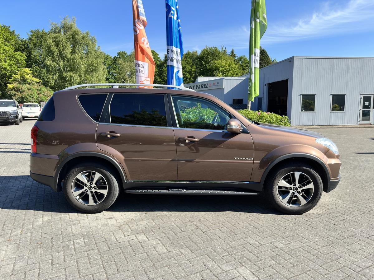 Ssangyong REXTON Sapphire 2.2 D A/T AHK 3.5t