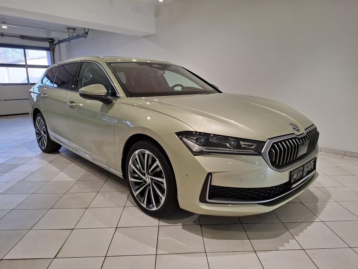 Skoda Superb 2.0TDI L&K DSG AHK SHZ NAVI LEDER