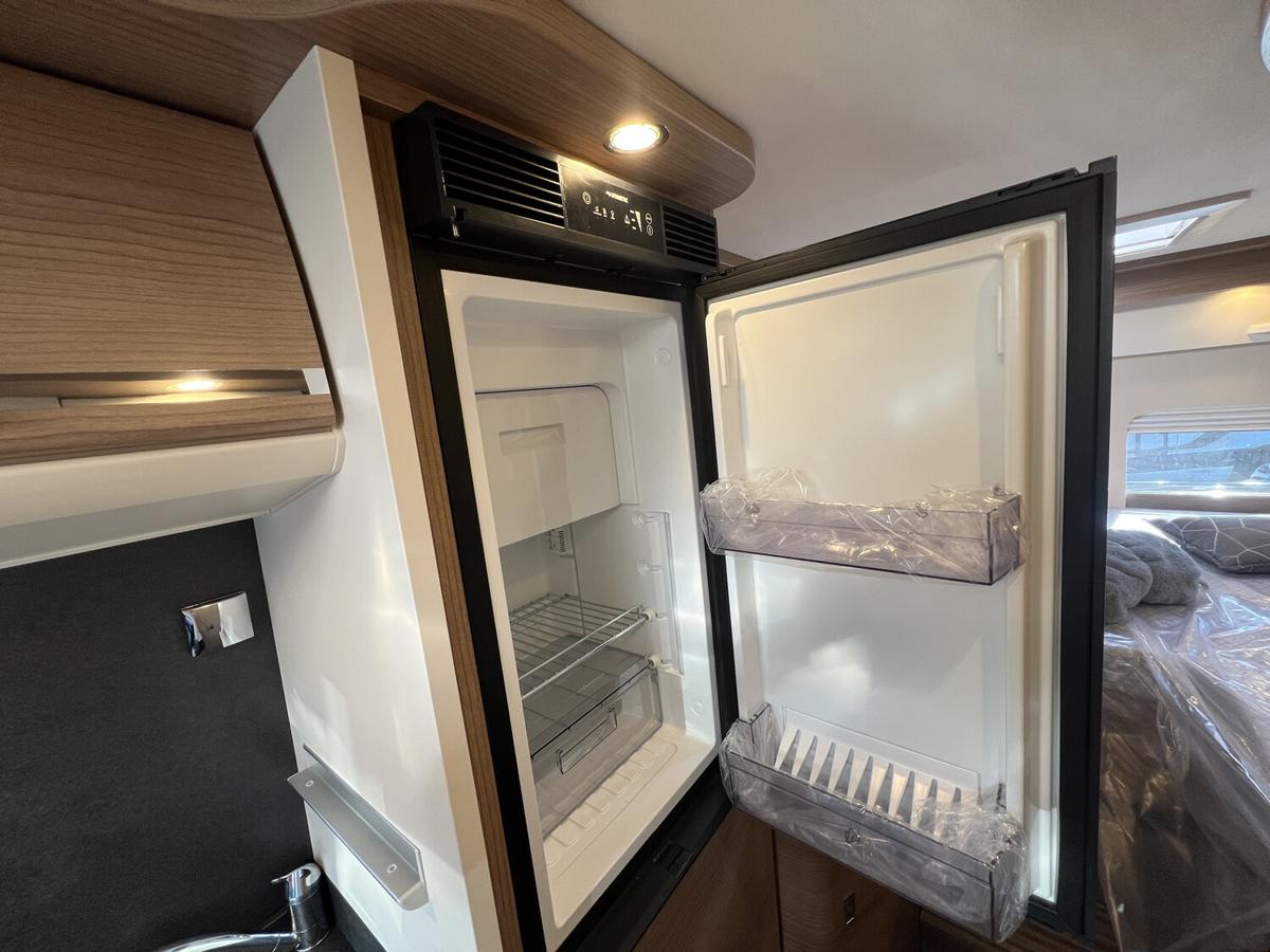 Malibu Van comfort 640 LE ACC+Automatik+Kamera+Chassis-Plus