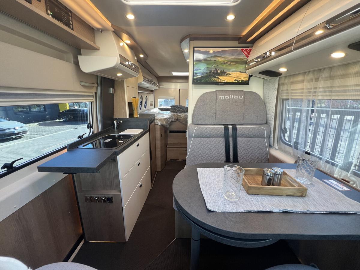 Malibu Van Diversity 640 LE K GT Skyview+180PS+ACC+Markise