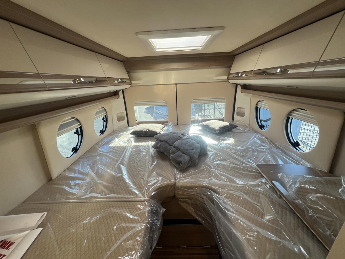 Malibu Van Diversity 640 LE K GT Skyview+180PS+ACC+Markise