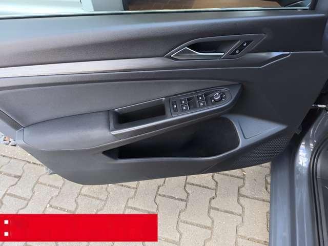 Volkswagen Golf 8 Lim. 2.0 TDI DSG Style LED ACC RFK NAVI