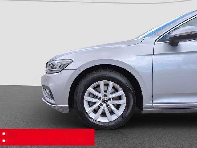 Volkswagen Passat Variant 2.0 TDI DSG Business AHK LED ACC PDC