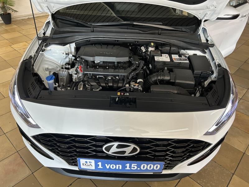 Hyundai i30 KOMBI 1.5 DPI SONDERMODELL GO NAVI*SHZG*LED*PDC*R-CAM