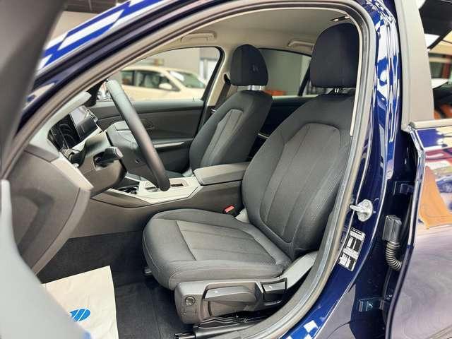 BMW 320 i Advantage |KAM|SHZ|LED|TEMP|LM