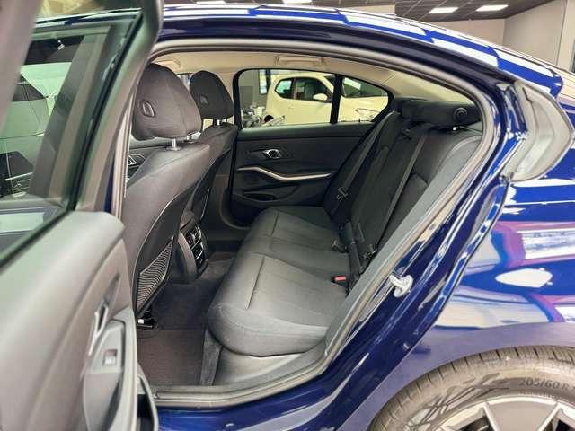 BMW 320 i Advantage |KAM|SHZ|LED|TEMP|LM