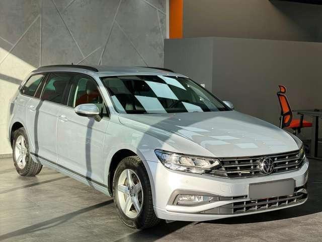 Volkswagen Passat Variant 2.0 TDI |STDHZG|LED|PDC|TEMP|