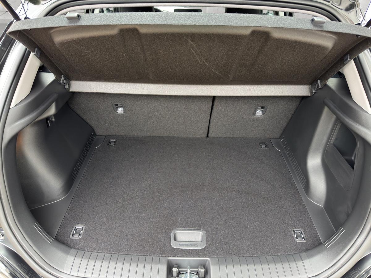 Hyundai KONA Elektro Select 39,2 kwH Klima*PDC*Sitz&Lenkhzg