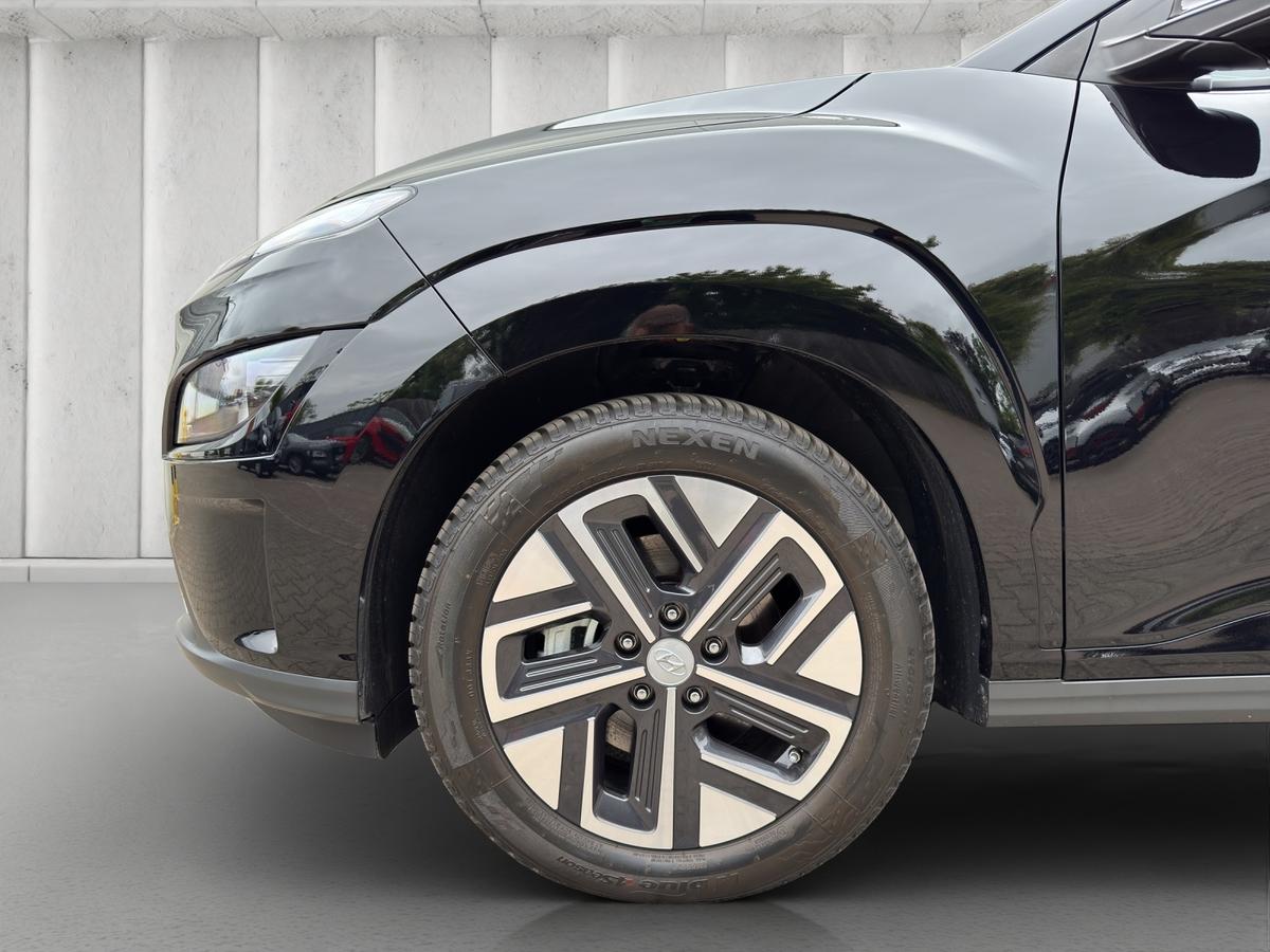 Hyundai KONA Elektro Select 39,2 kwH Klima*PDC*Sitz&Lenkhzg
