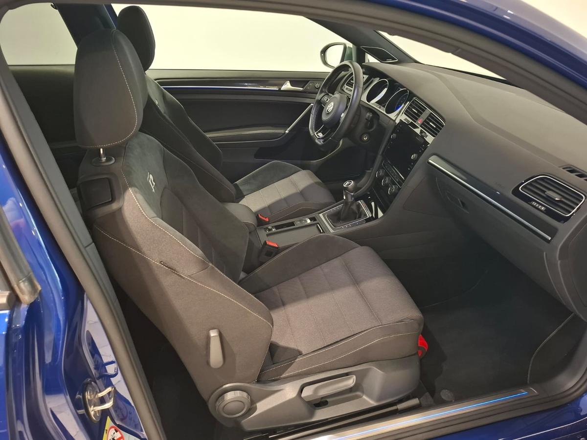 Volkswagen Golf 2.0TSI R Performance 280Km/h DCC DYNAUDIO