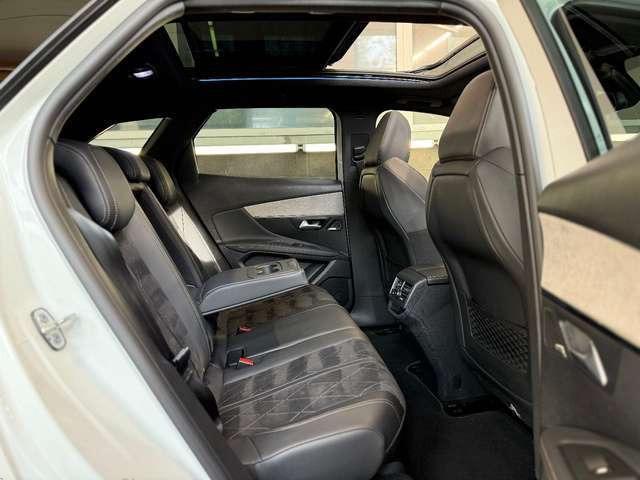 Peugeot 3008 GT Pano AHK LED Massage DAB 360 Leder Navi