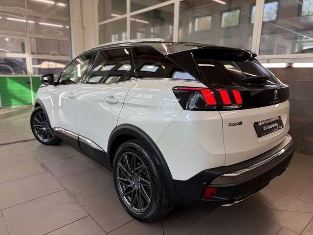 Peugeot 3008 GT Pano AHK LED Massage DAB 360 Leder Navi