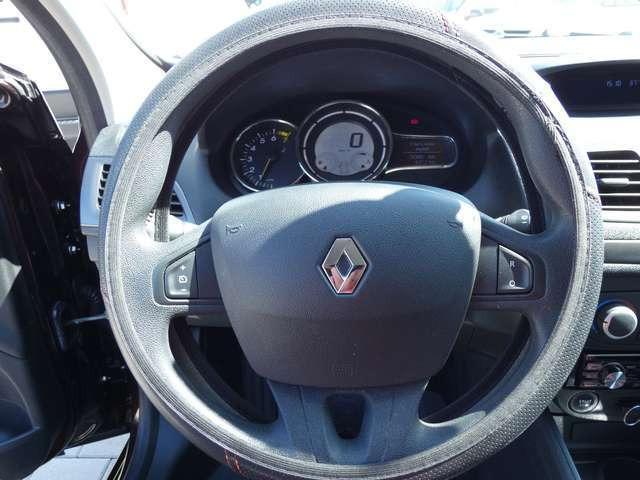 Renault Megane 1.6 Lim. Authentique 110 PS *KLIMA*GEPFLE
