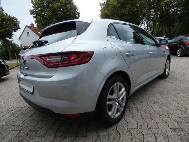 Renault Megane IV Lim. Experience 132PS*NAVI*PDC*LMF*