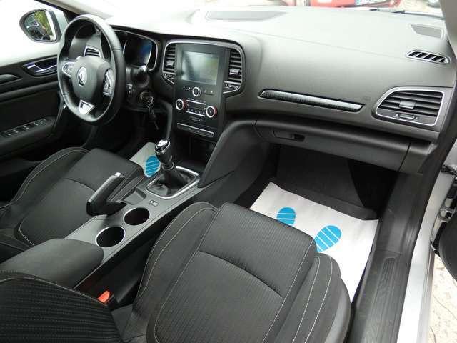 Renault Megane IV Lim. Experience 132PS*NAVI*PDC*LMF*