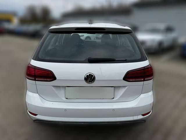 Volkswagen Golf 1.6 TDI Variant *STHZ*NAVI*SHZ*PDC*