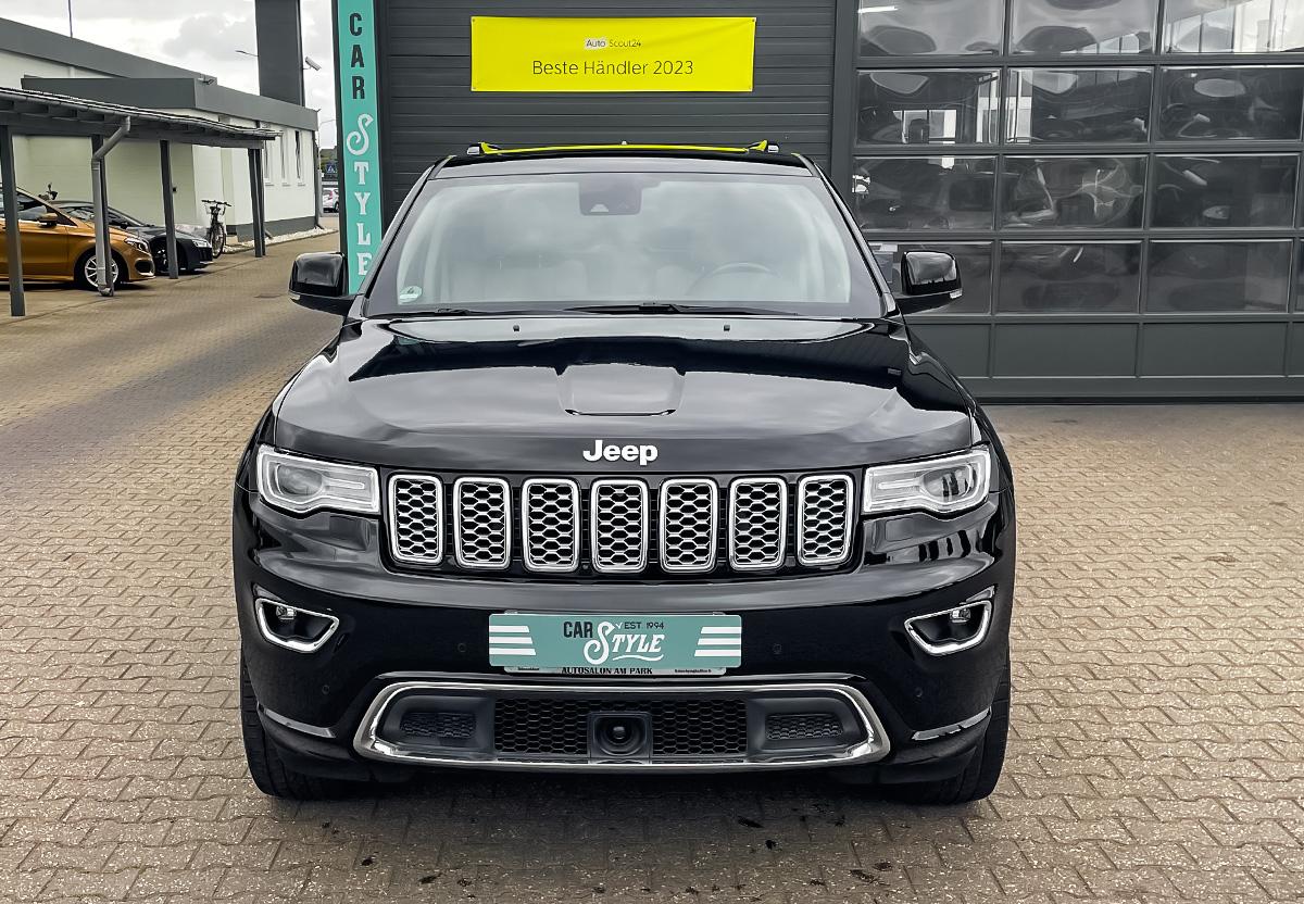 Jeep Grand Cherokee 3,0 CRD Overland PANO RFK SHZ NAVI LUFTFAHRWE