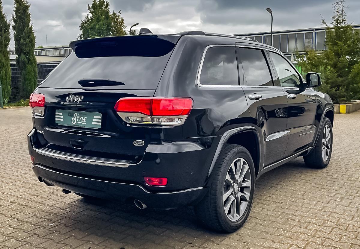 Jeep Grand Cherokee 3,0 CRD Overland PANO RFK SHZ NAVI LUFTFAHRWE