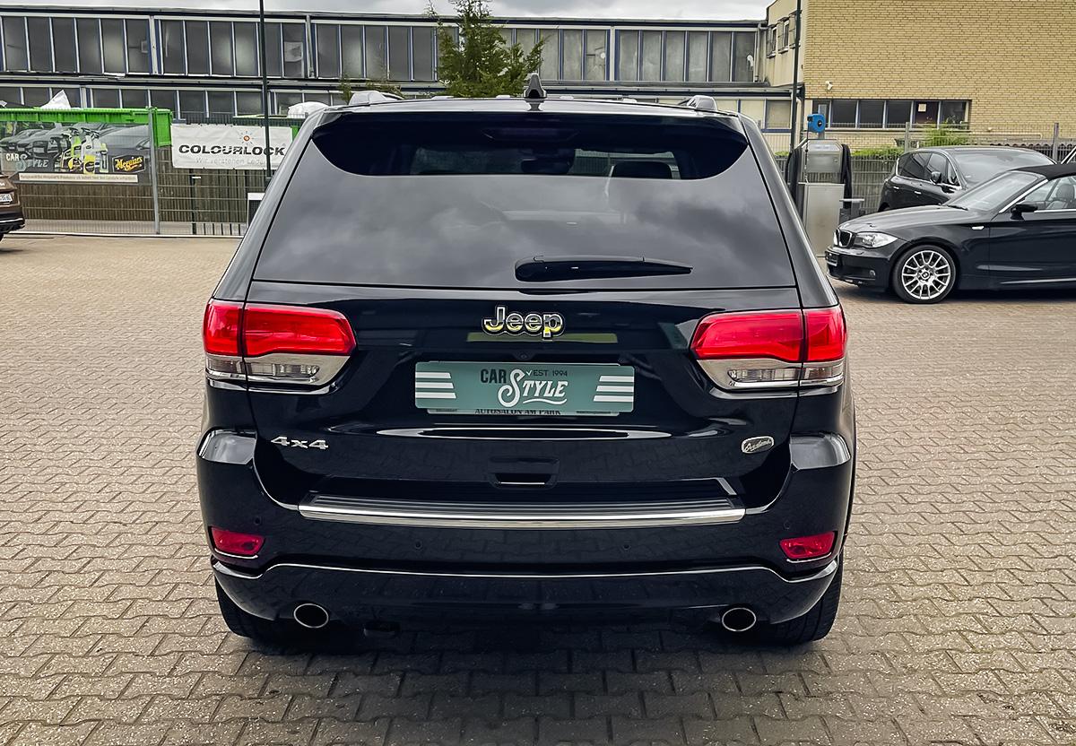 Jeep Grand Cherokee 3,0 CRD Overland PANO RFK SHZ NAVI LUFTFAHRWE