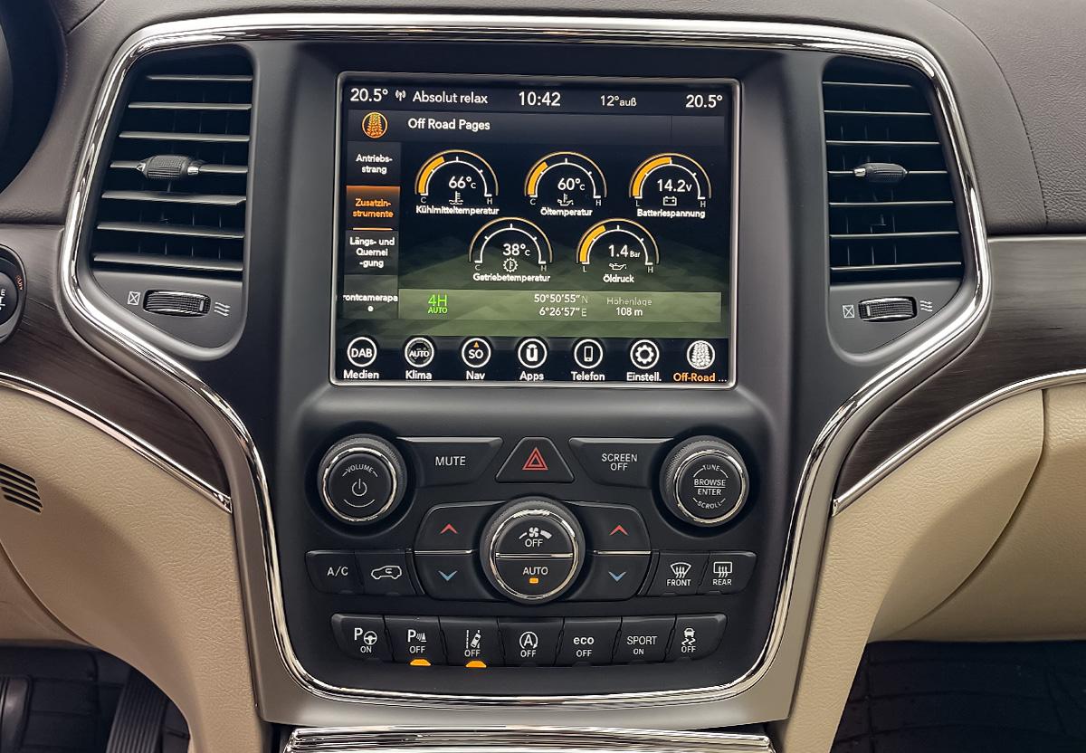 Jeep Grand Cherokee 3,0 CRD Overland PANO RFK SHZ NAVI LUFTFAHRWE