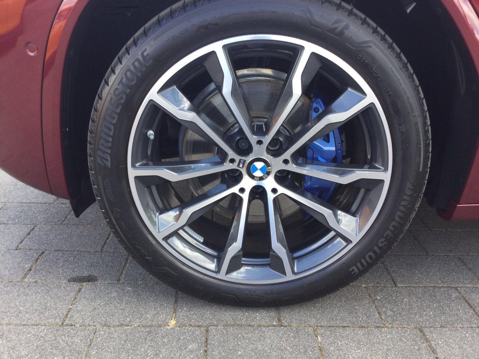 BMW X4 M40d LASER AHK PANO HUD HIFI HK E-SITZE ALARM KOMFORTZG