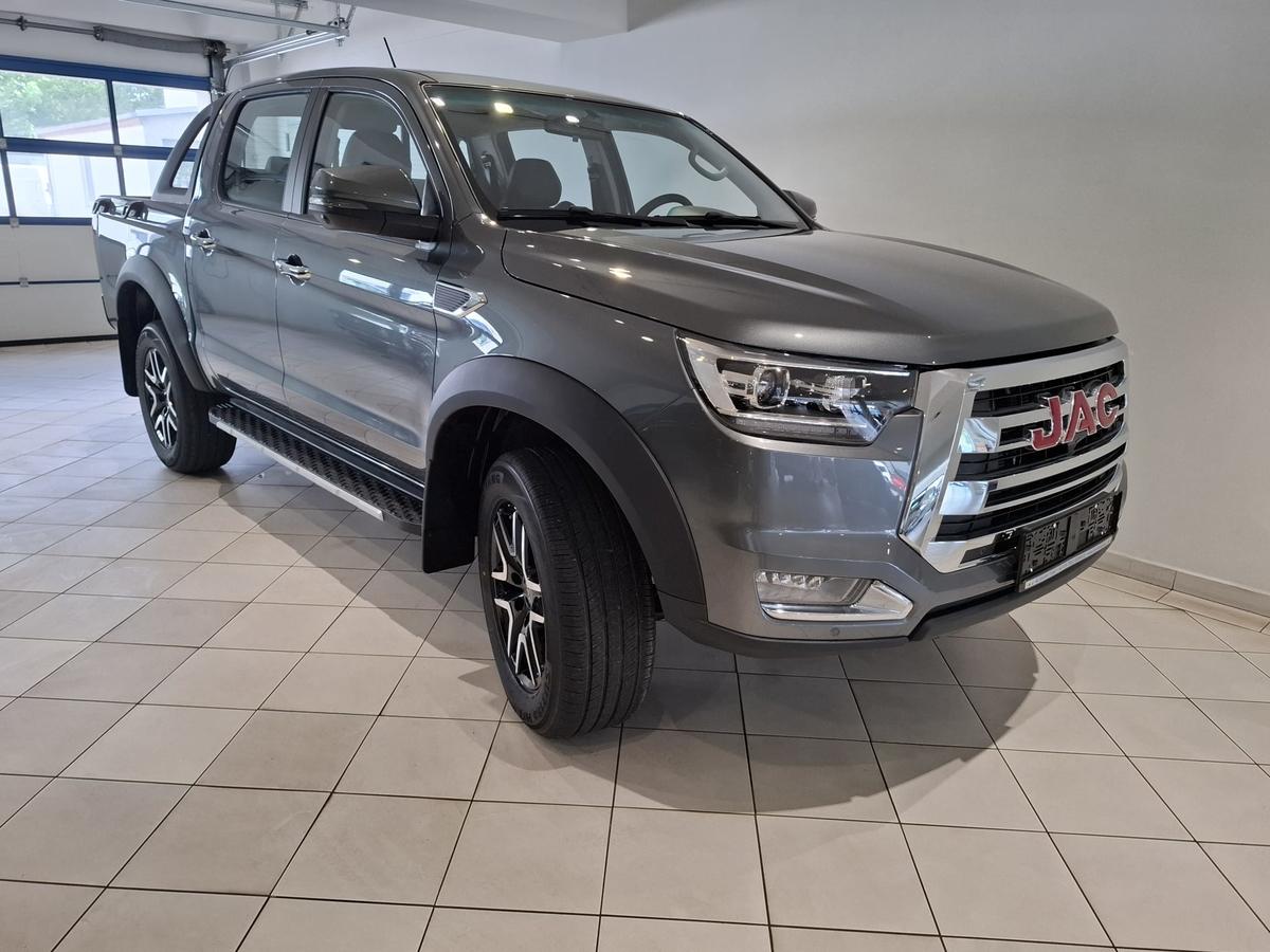 JAC 8 Pro 4x4 2.4L MT Doka