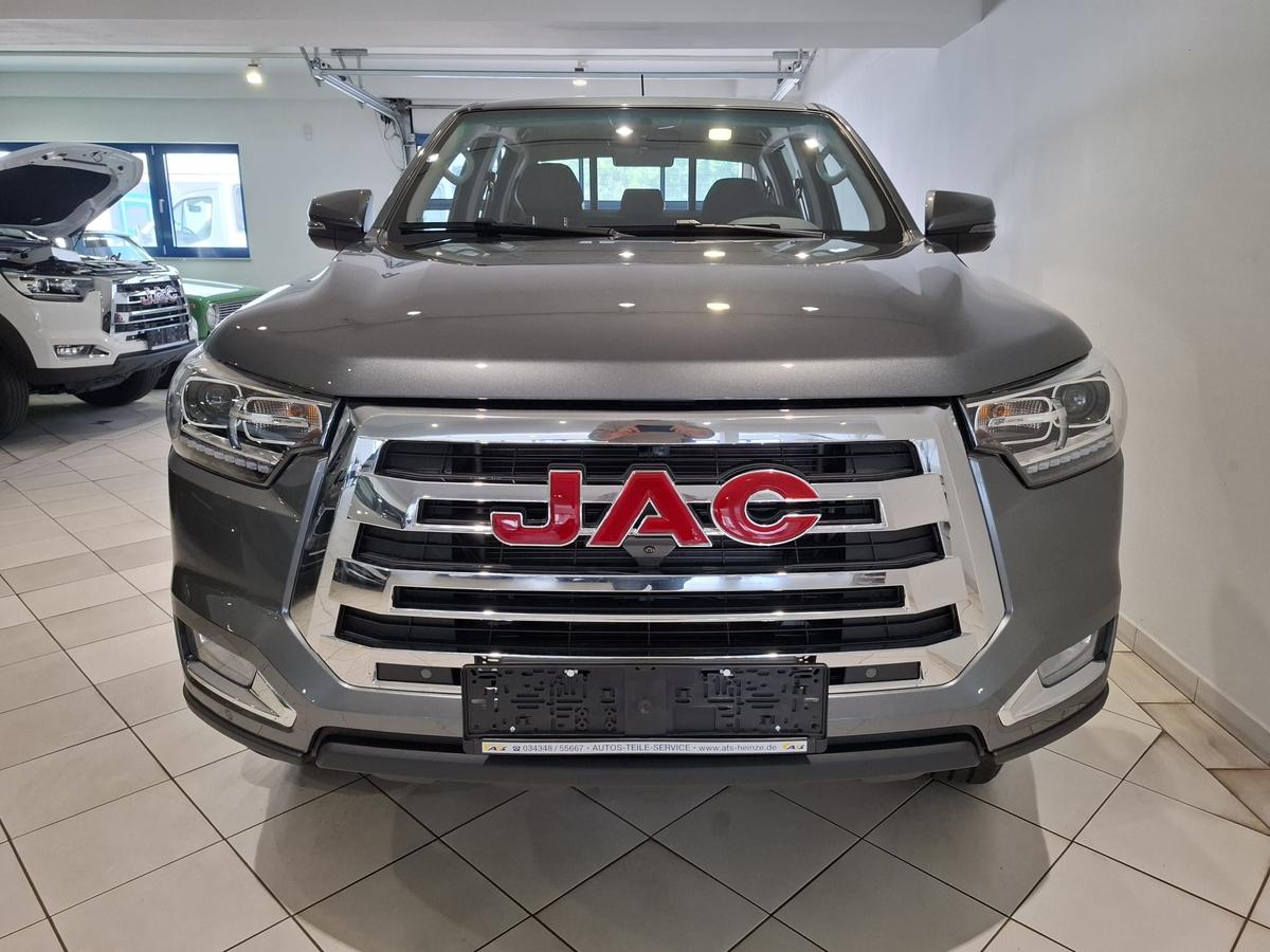 JAC T8 4x4 2.4L MT Doka 8 Pro