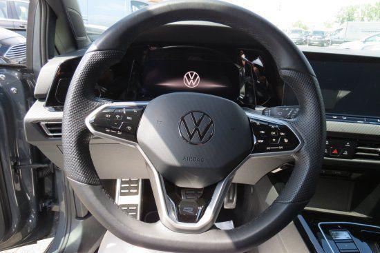 Volkswagen Golf VIII 2.0 TDI EU6d R-Line Kamera+Keyless+Nav