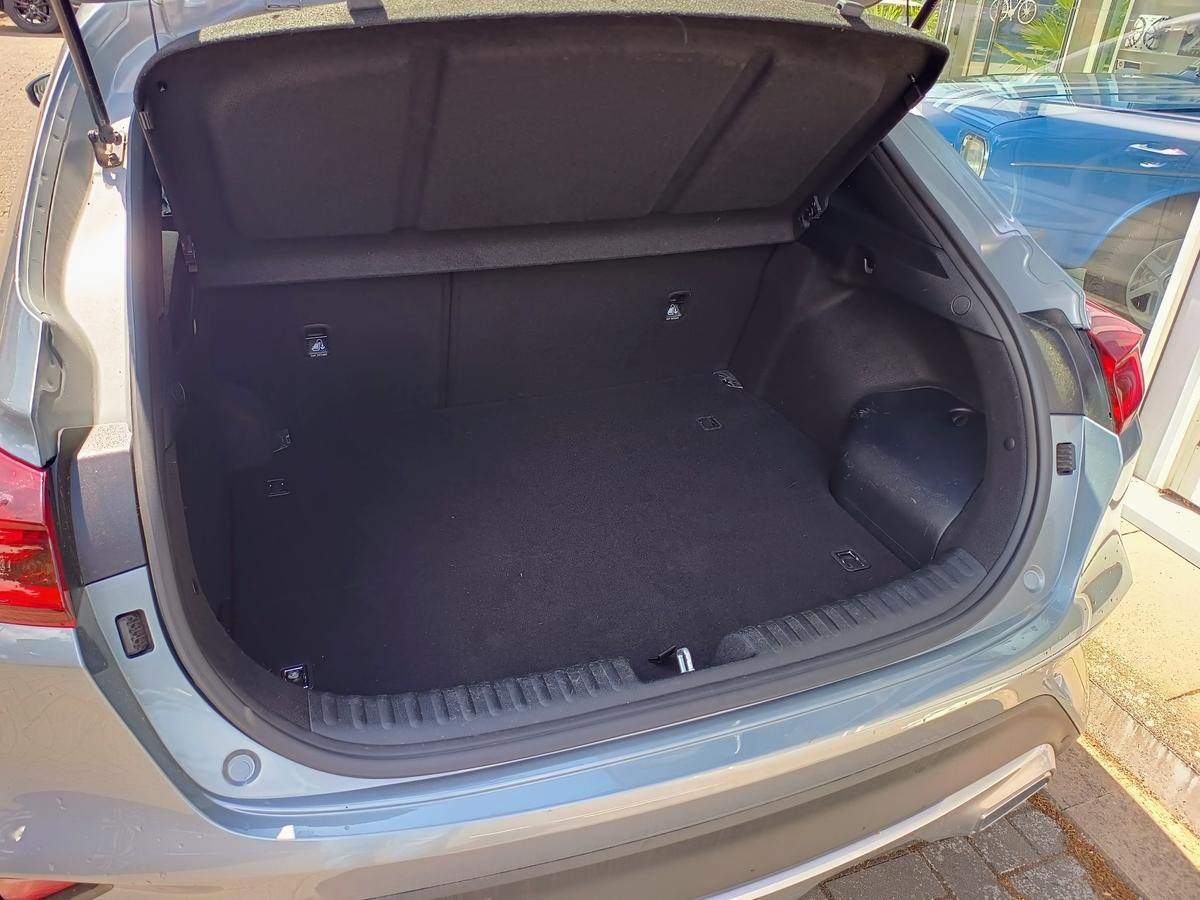 Kia XCeed 1.6 Plug-in Hybrid 1.Hand, GJR, BT, Scheckh. Wenig KM!