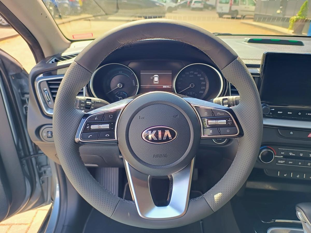 Kia XCeed 1.6 Plug-in Hybrid 1.Hand, GJR, BT, Scheckh. Wenig KM!