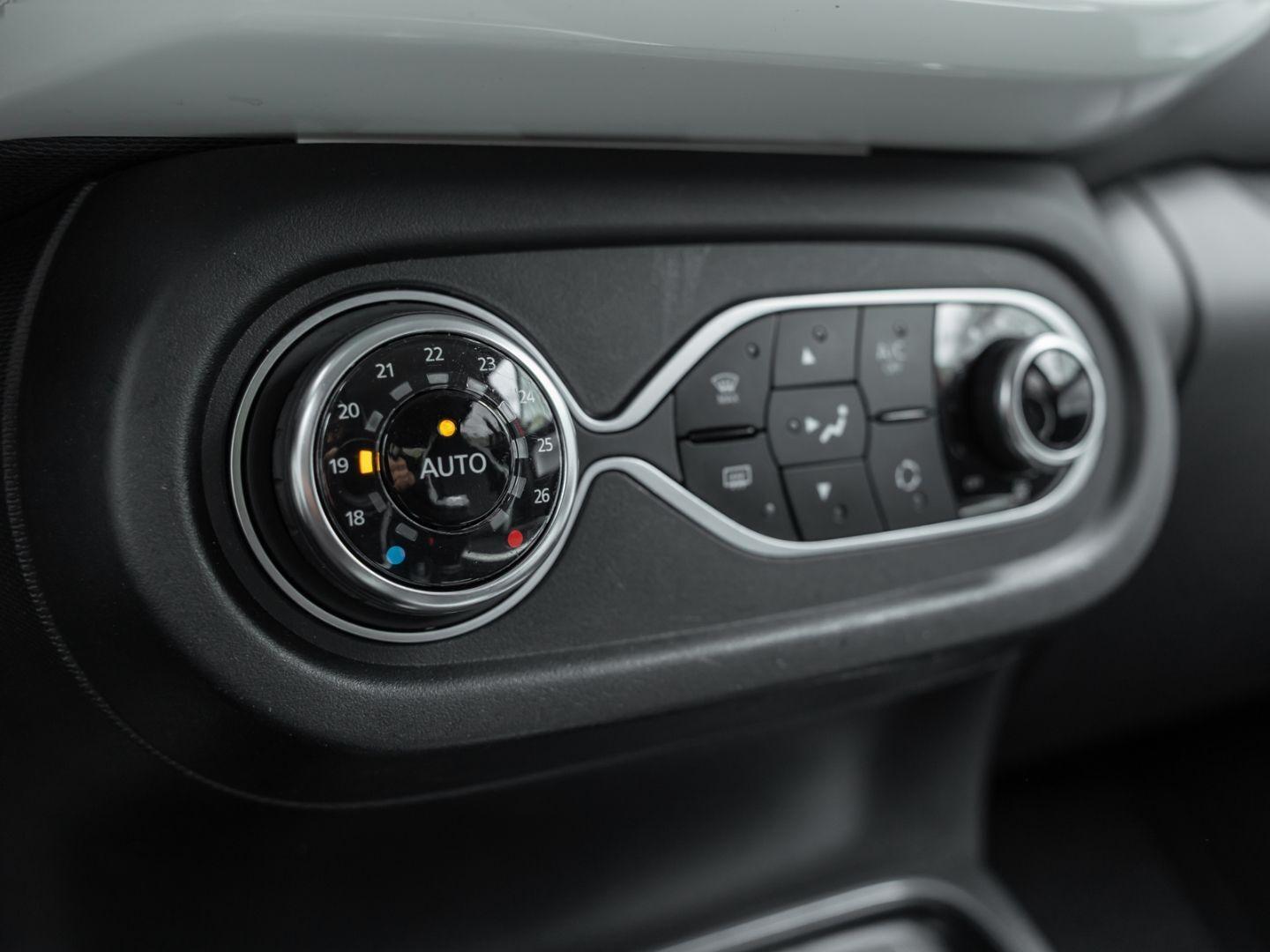 Renault Twingo Intens 1.0 SCe 65 Klimaautom DAB Rückfahr