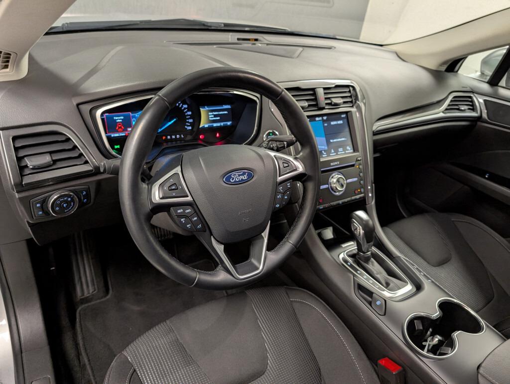 Ford Mondeo Business Paket+Hybrid+Kamera+LED+DAB+Navi