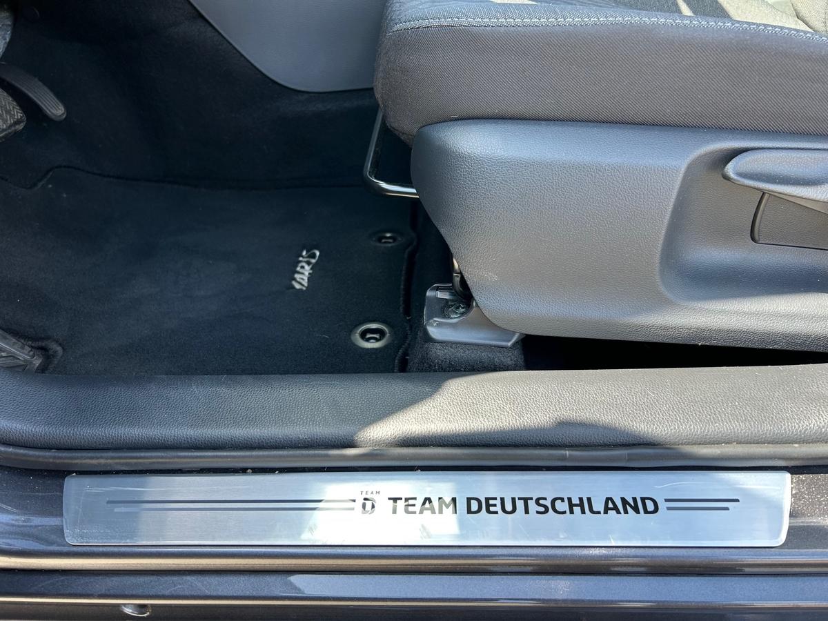 Toyota Yaris 1.5 VVT-iE Team D Aut. Cam.SHZ
