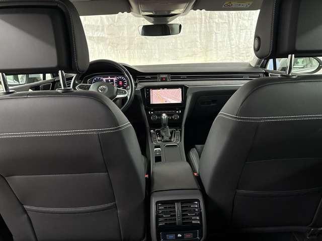 Volkswagen Passat 2.0 TSI Elegance MATRIX LEDER KAMERA DAB