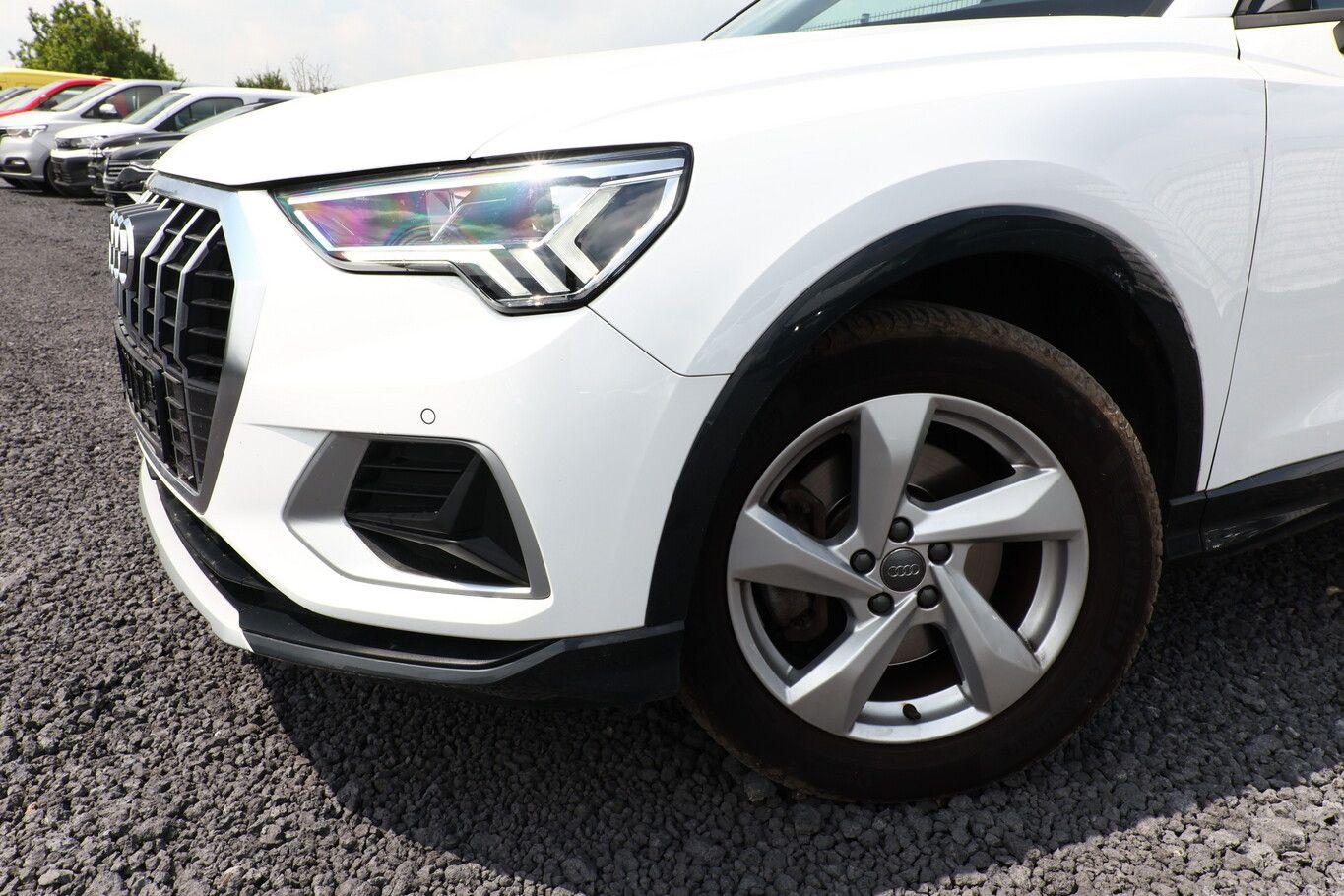 Audi Q3 40 TFSI 190 quattro S-tronic adv. LED Nav PDC
