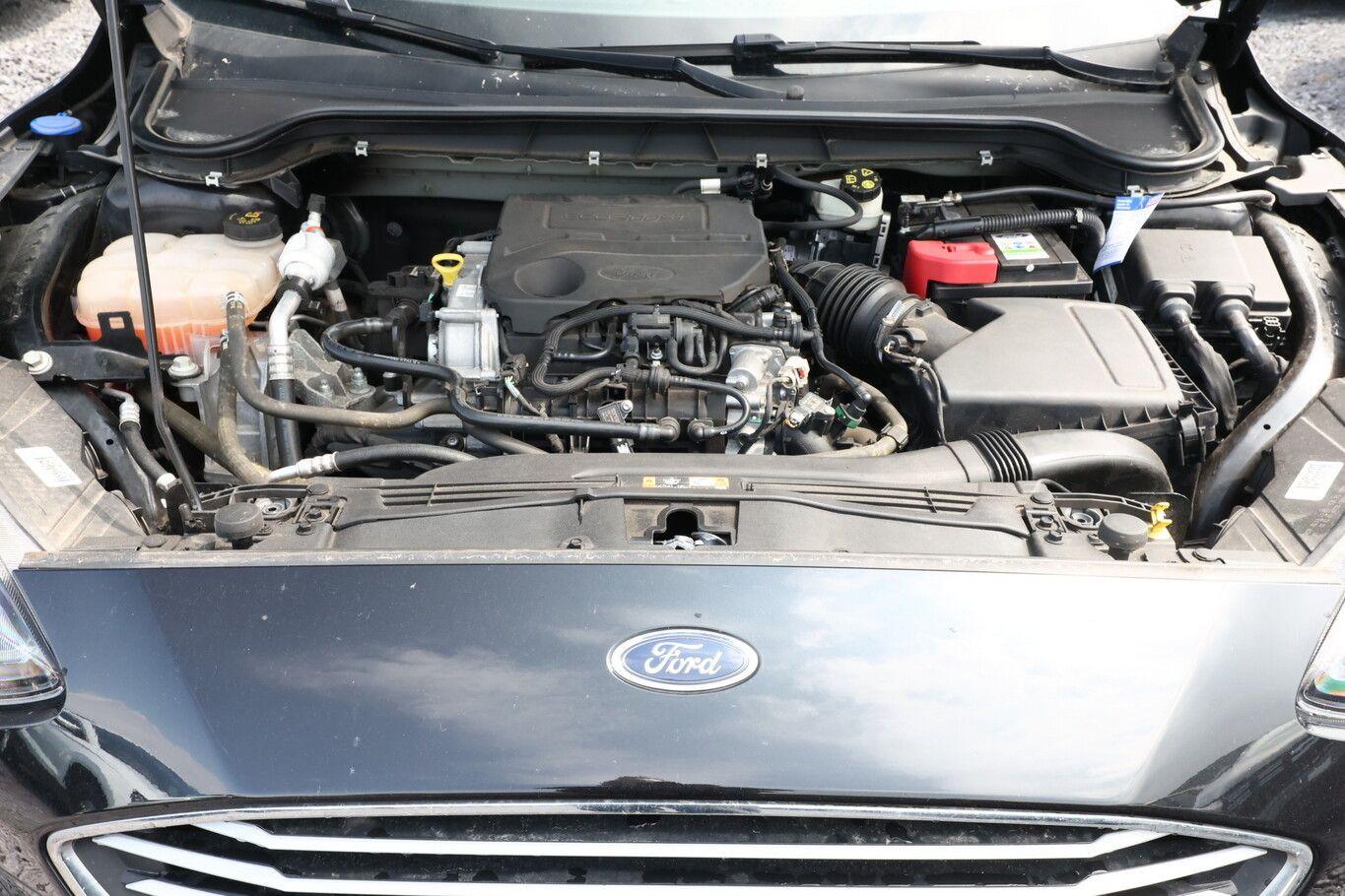 Ford Focus 1.0 EB 155 Cool&Connect LED Nav PDC 17Z