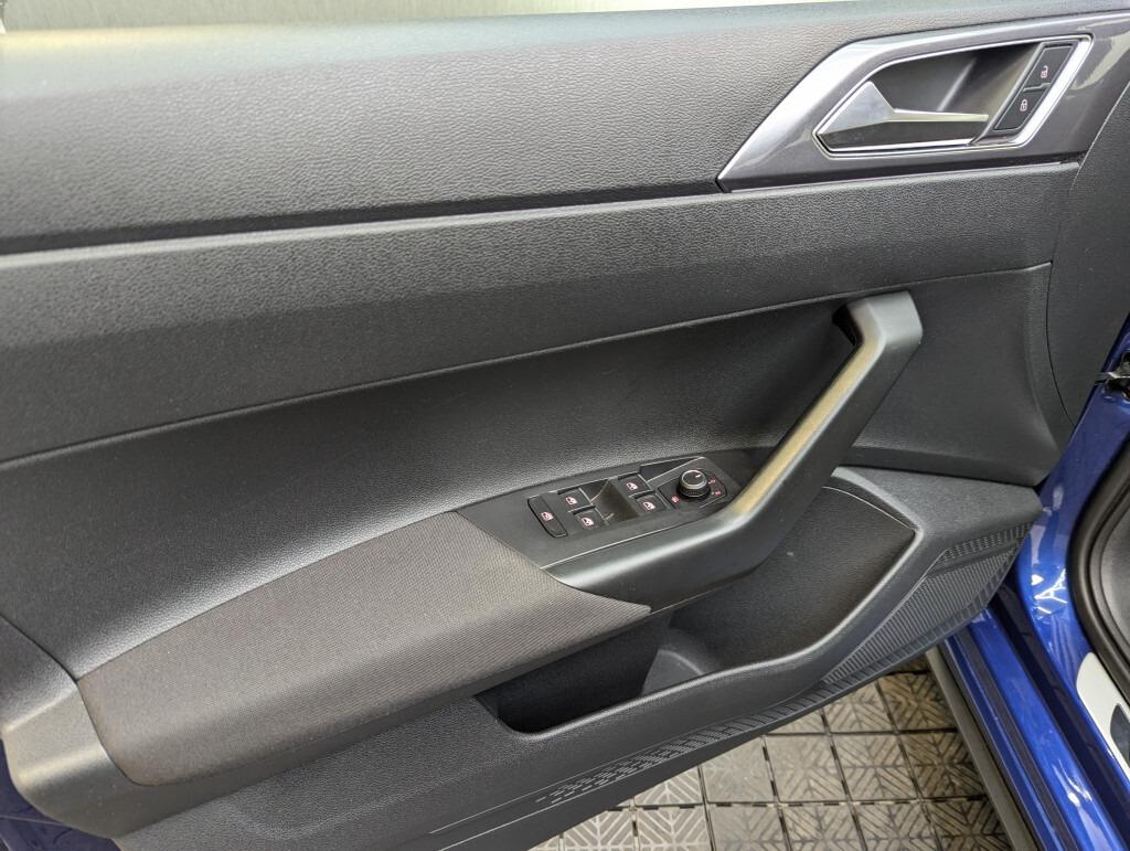 Volkswagen Polo GTI +LED+NAVI+Klima+LEDER+SHZG+AMBIENTE+PDC