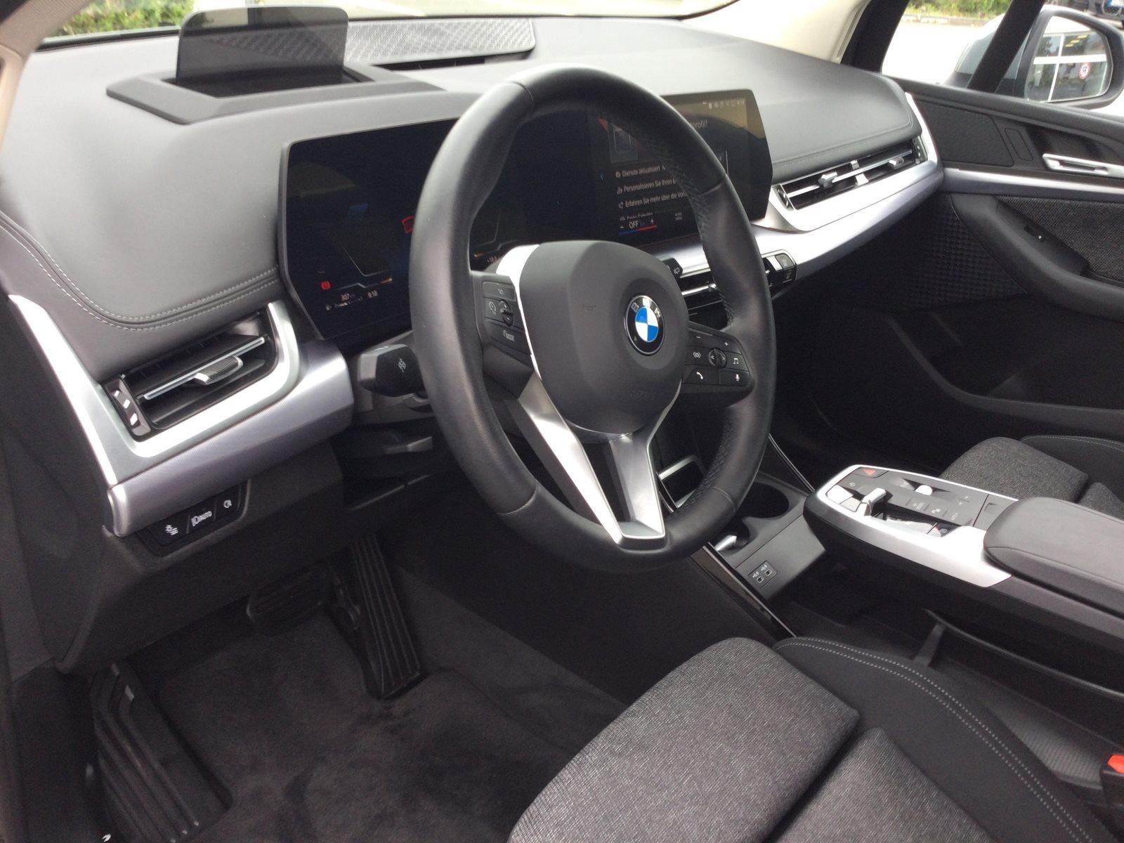 BMW 220 ACTIVE TOURER LC PROF HUD SPORTSITZE AHK DAB KOMFORTZG