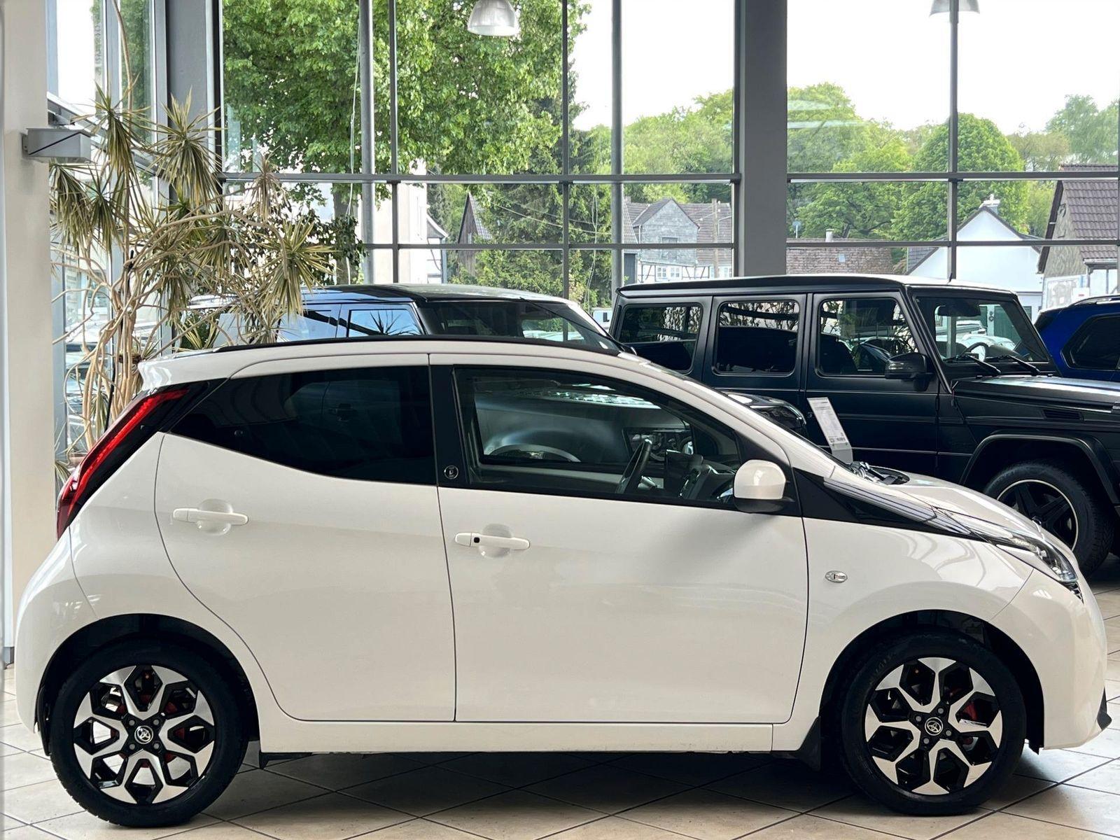 Toyota Aygo 1.0 Team D RFK|CARPLAY|FALTDACH|BLUETOOTH