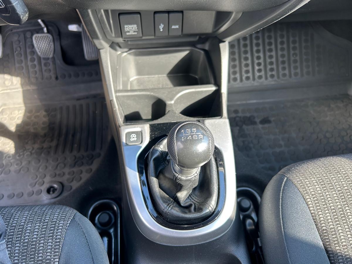 Honda Jazz Trend 1.3 i-VTEC SHZ Notbremsass. Klima
