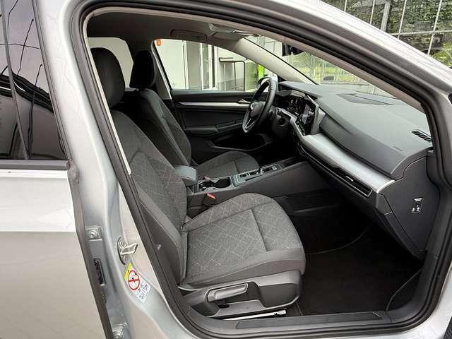 Volkswagen Golf VIII Var. TDI DSG Life LED Navi Virtual DAB