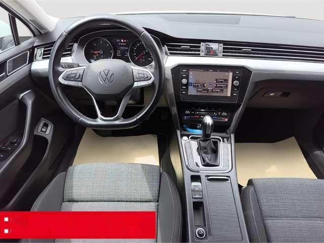 Volkswagen Passat Variant 2.0 TDI DSG Business AHK ACC NAVI